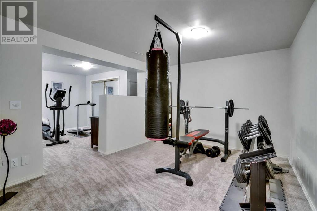 Single Family House Bi-level for Sale in  Rundleson Way NE Rundle Calgary 