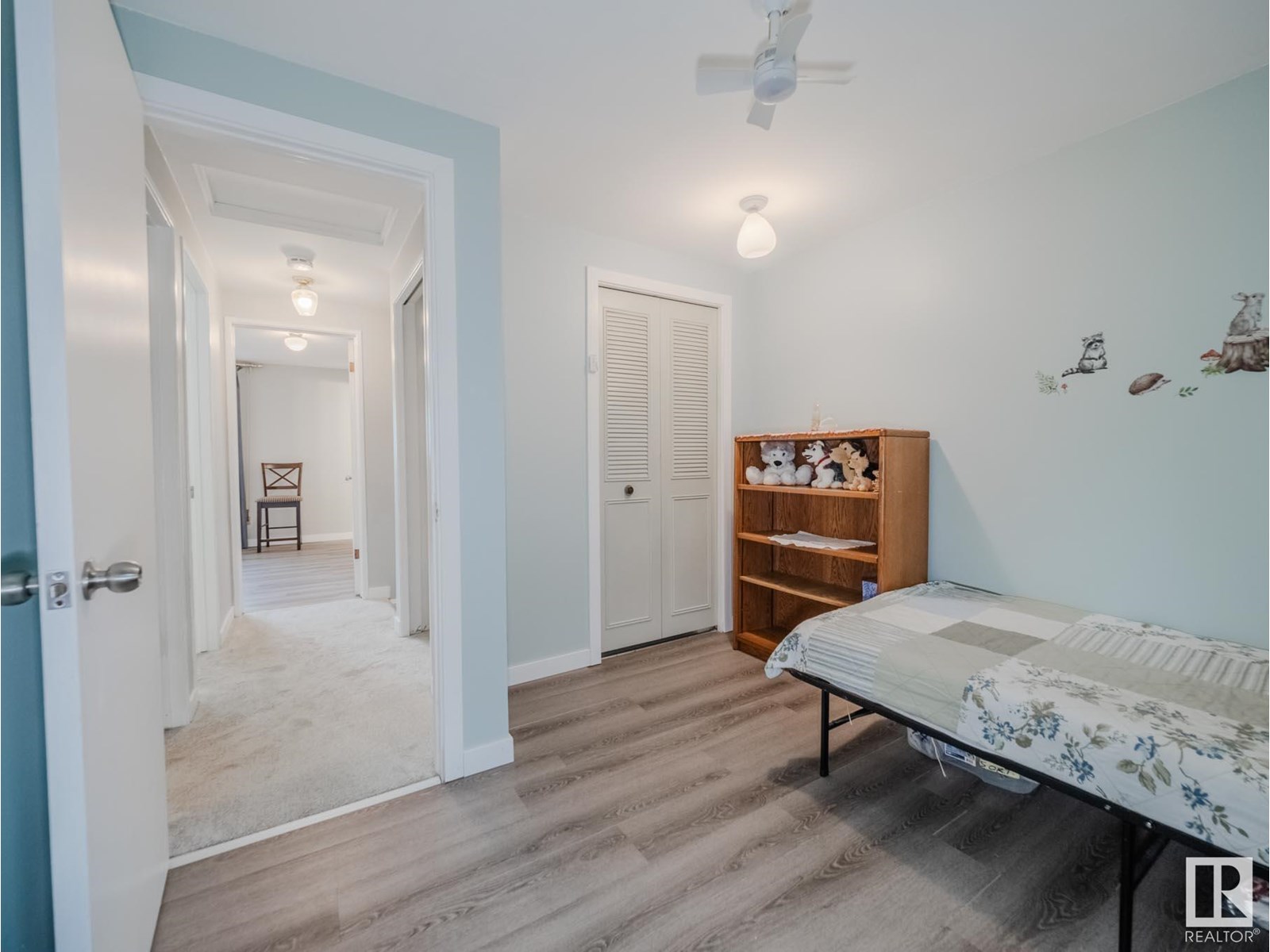 Photo 14 of 32 Garfield Cr, Sherwood Park AB