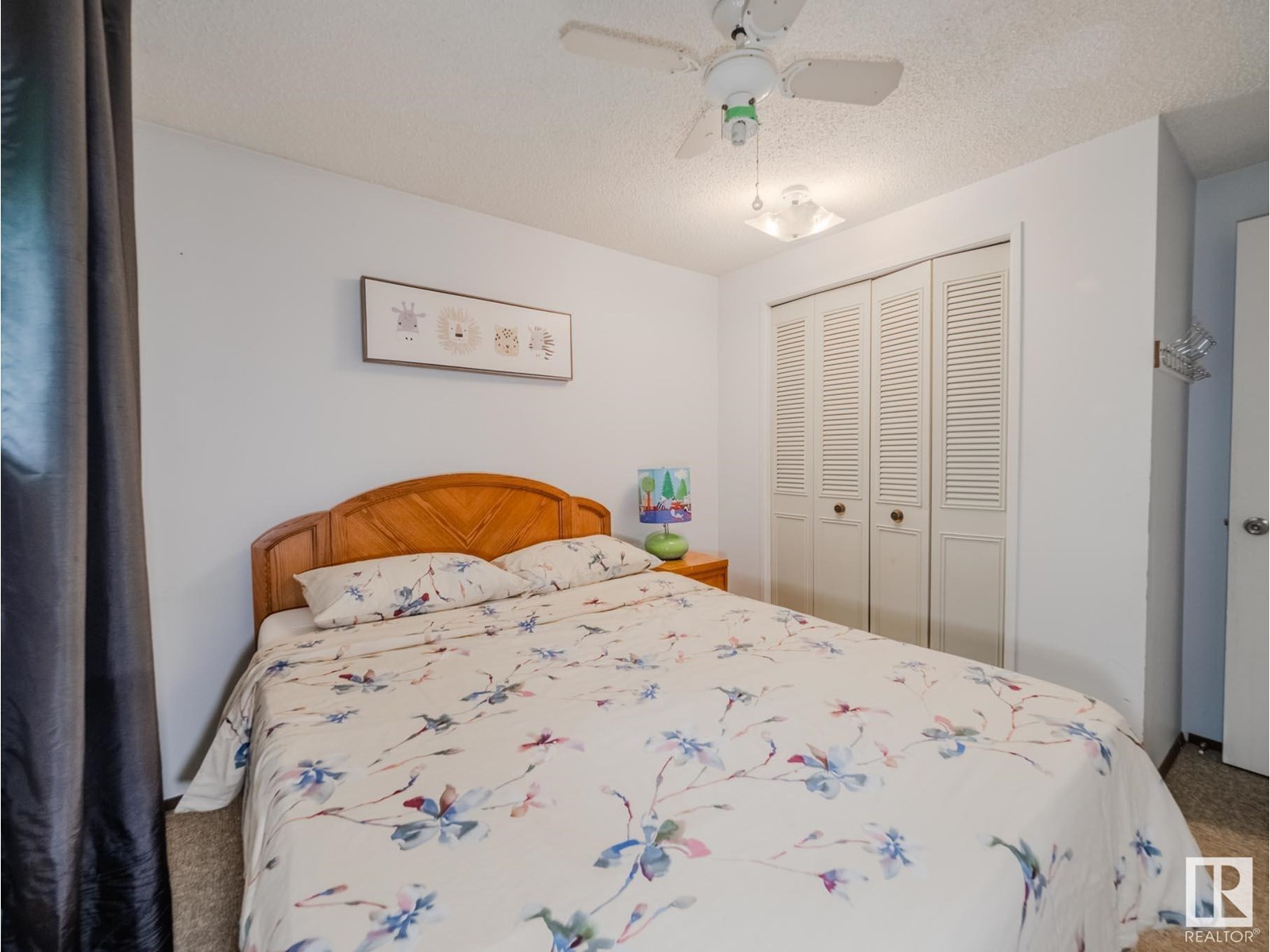 Photo 12 of 32 Garfield Cr, Sherwood Park AB