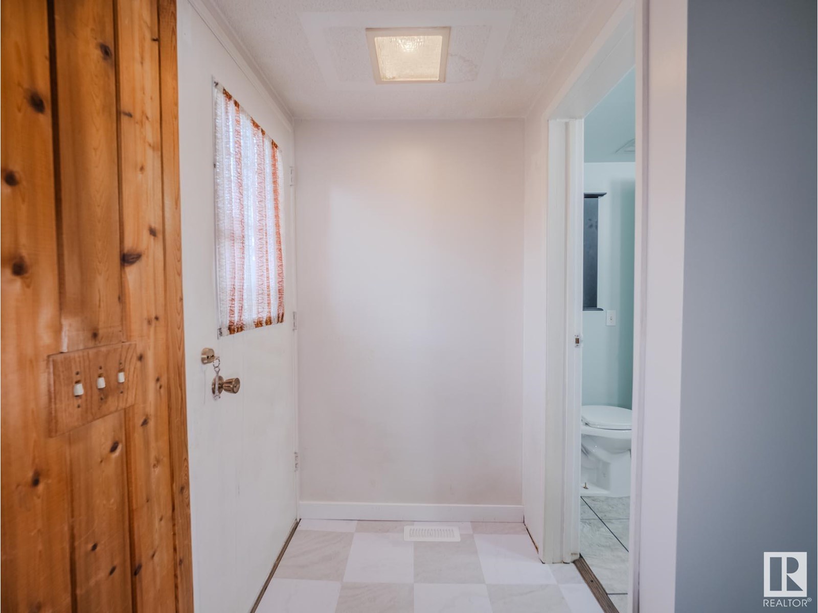 Photo 1 of 32 Garfield Cr, Sherwood Park AB
