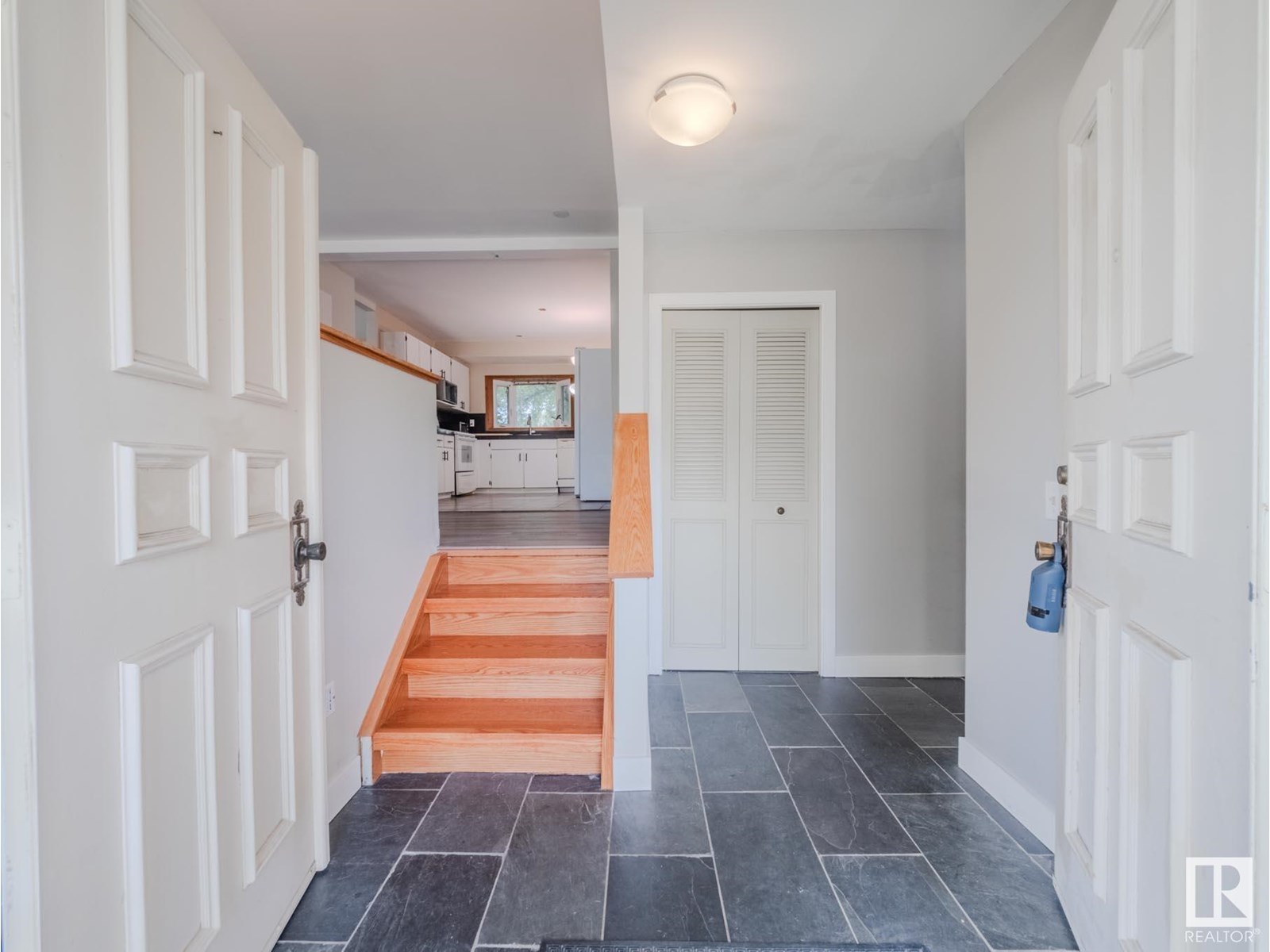 Photo 39 of 32 Garfield Cr, Sherwood Park AB