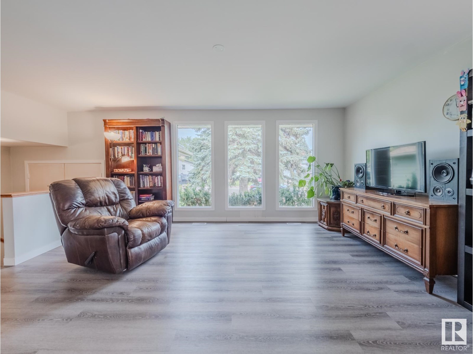 Photo 61 of 32 Garfield Cr, Sherwood Park AB