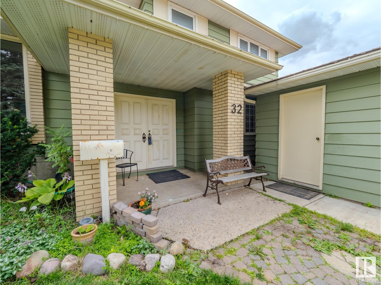 Photo 34 of 32 Garfield Cr, Sherwood Park AB