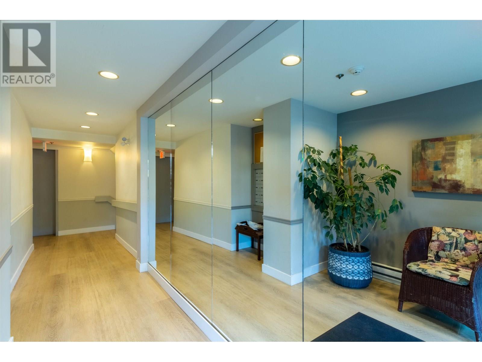 Photo 17 of 205 2238 Eton Street, Vancouver BC