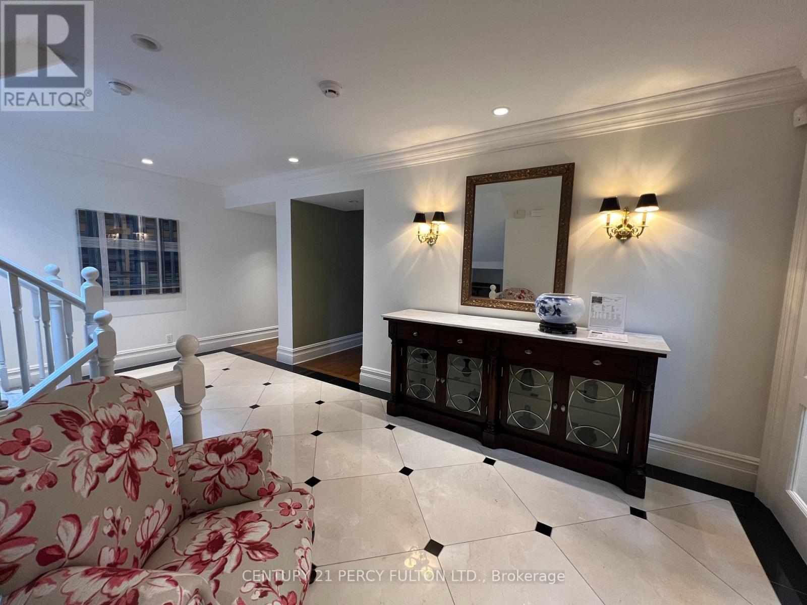 7 VALLEYANNA DRIVE - 7