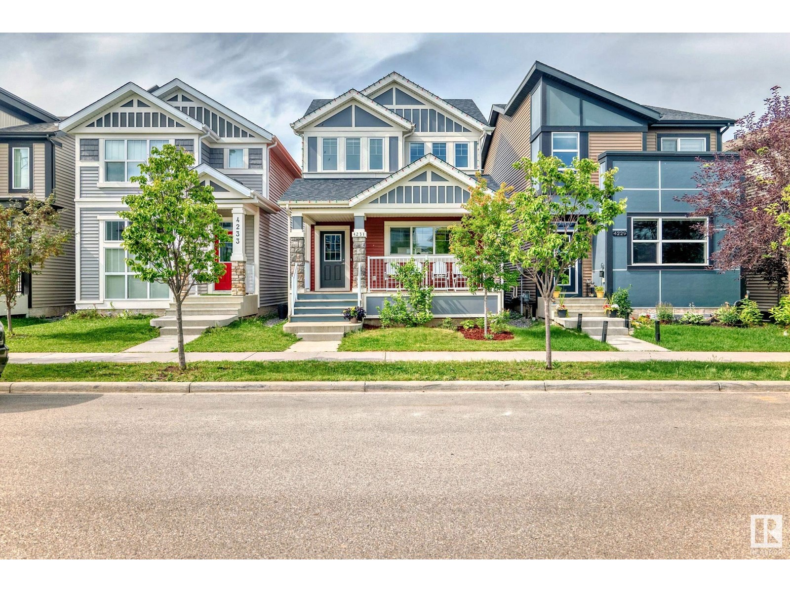 Photo 5 of 4231 Prowse Wy Sw, Edmonton AB