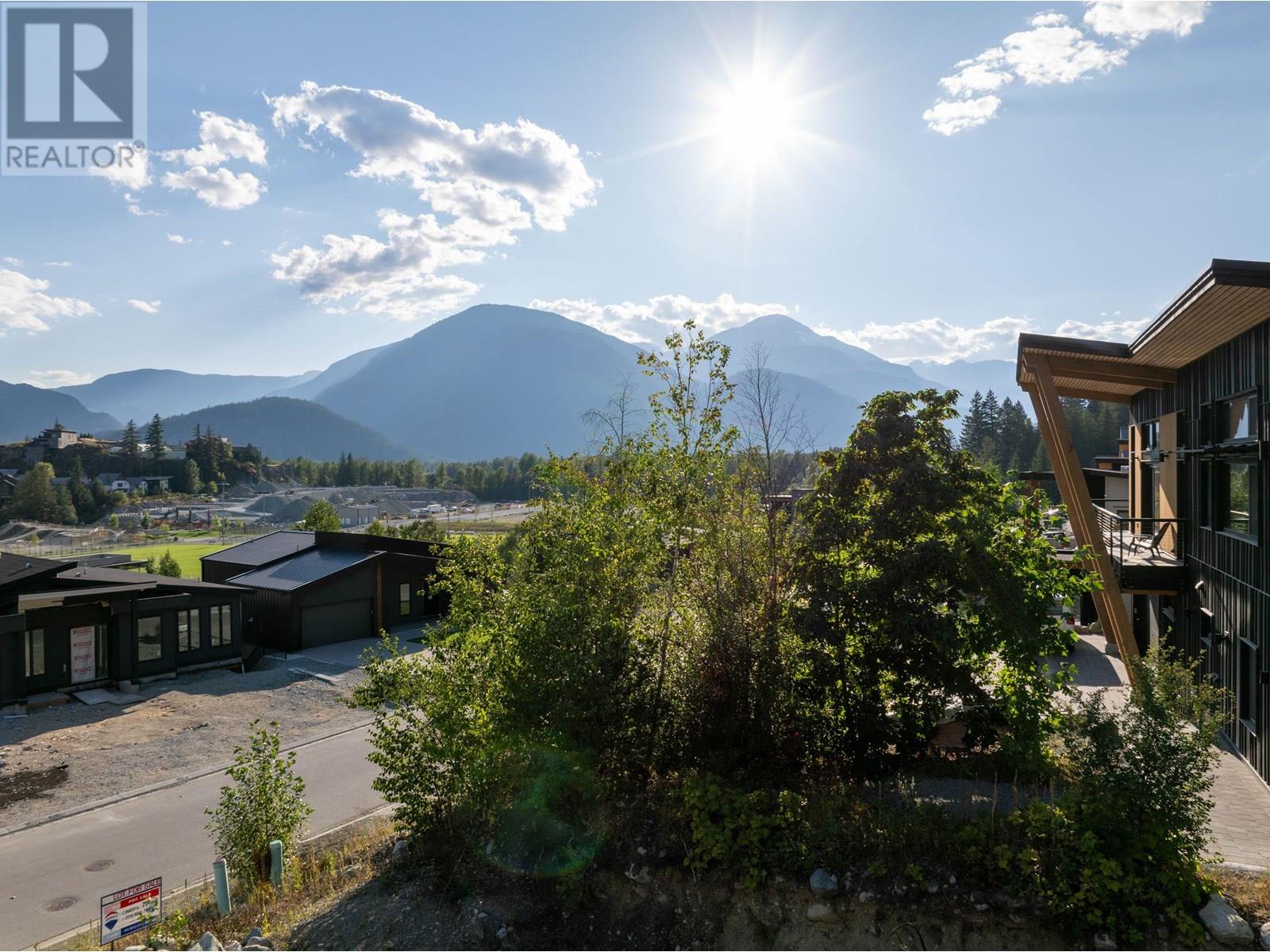 7634 SEVEN O'CLOCK DRIVE, Pemberton