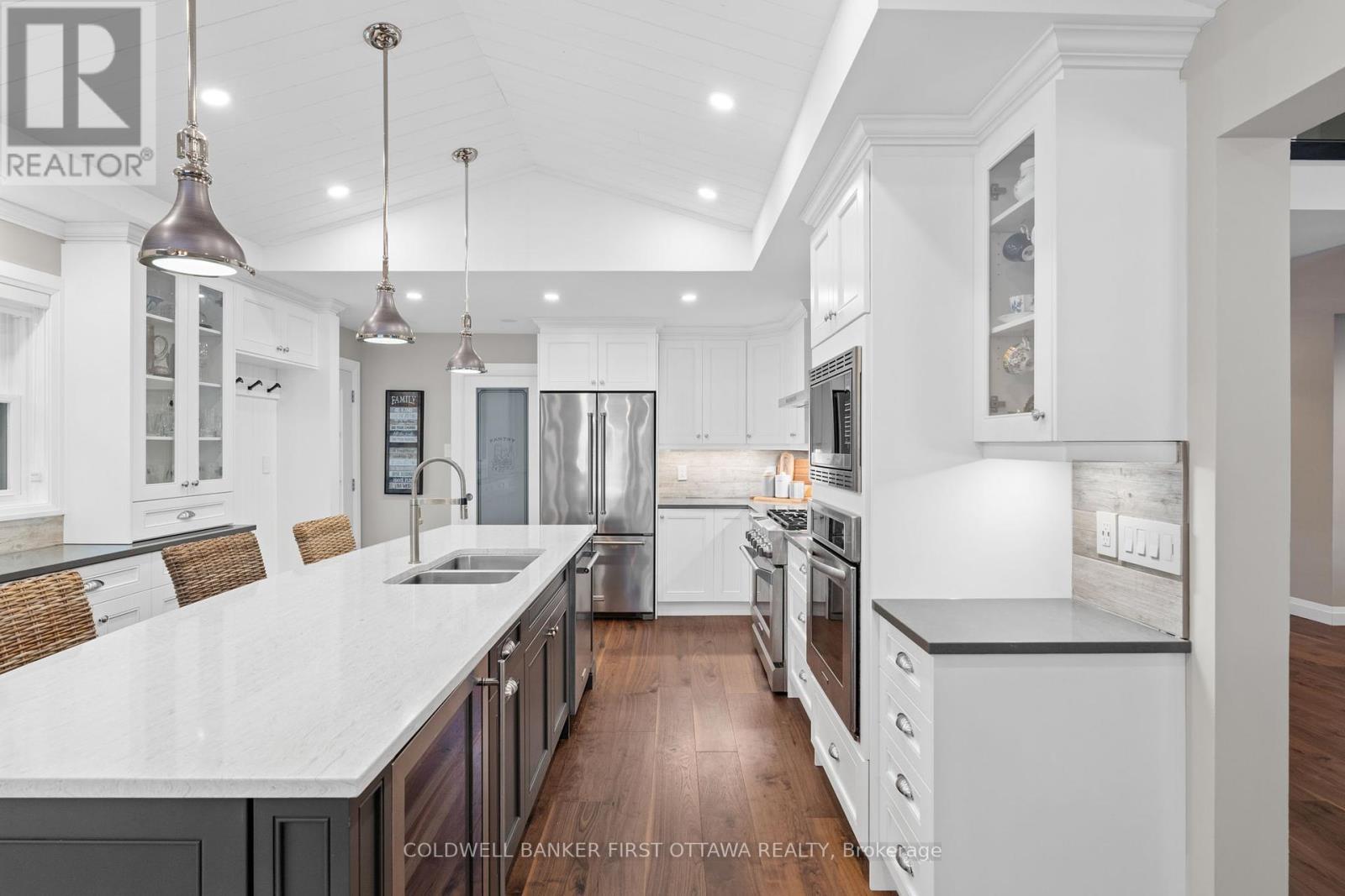 Photo 45 of 314 Kennedy Road, Greater Madawaska ON