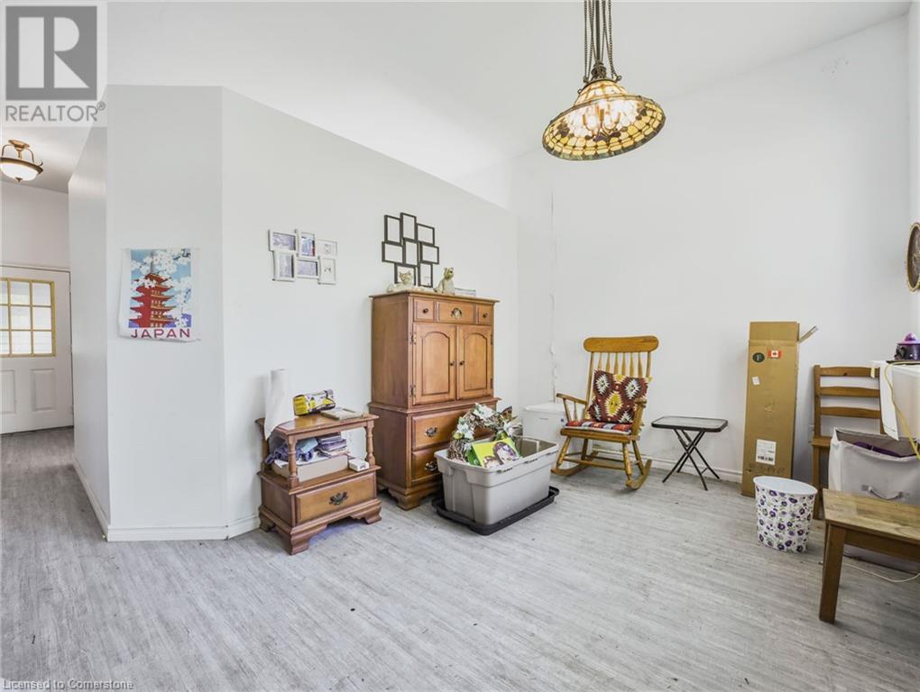 Photo 14 of 30 Lochearne Street, Hamilton ON