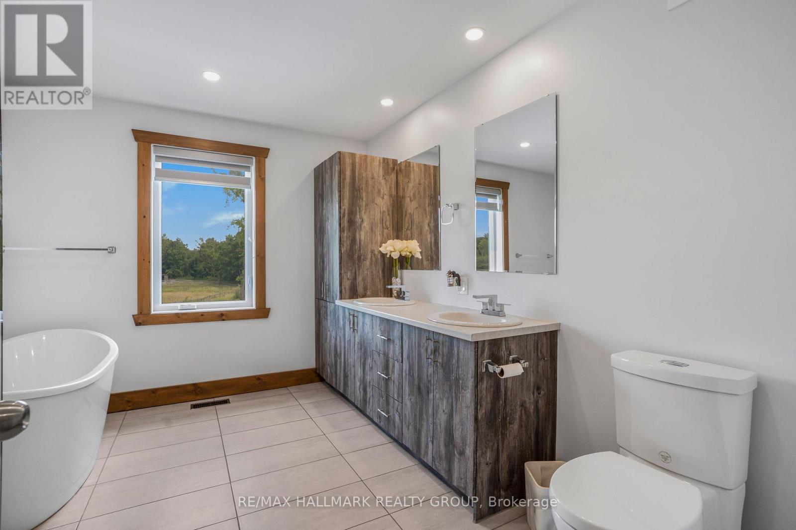 Photo 26 of 197 Boundary Road, Alfred And Plantagenet ON