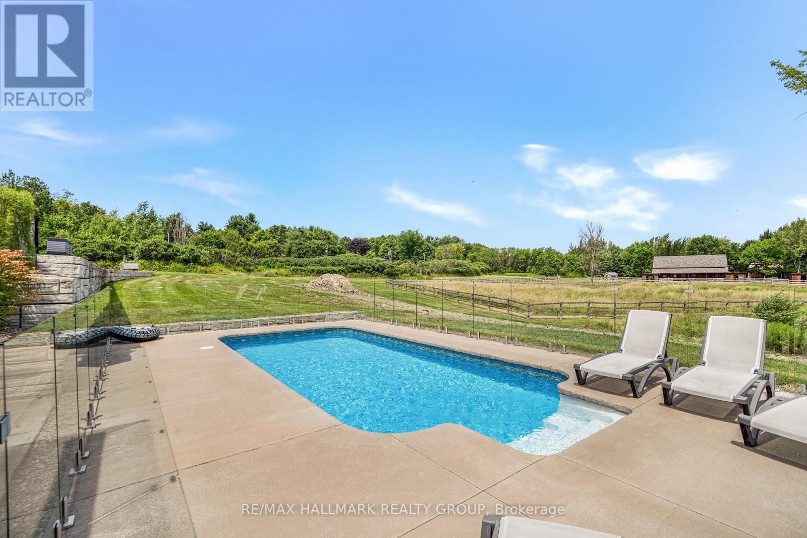 Photo 18 of 197 Boundary Road, Alfred And Plantagenet ON