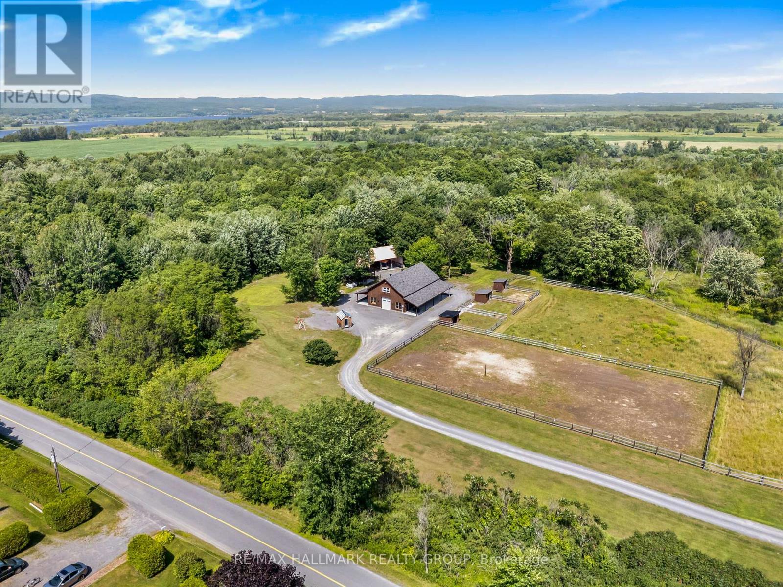 Photo 41 of 197 Boundary Road, Alfred And Plantagenet ON