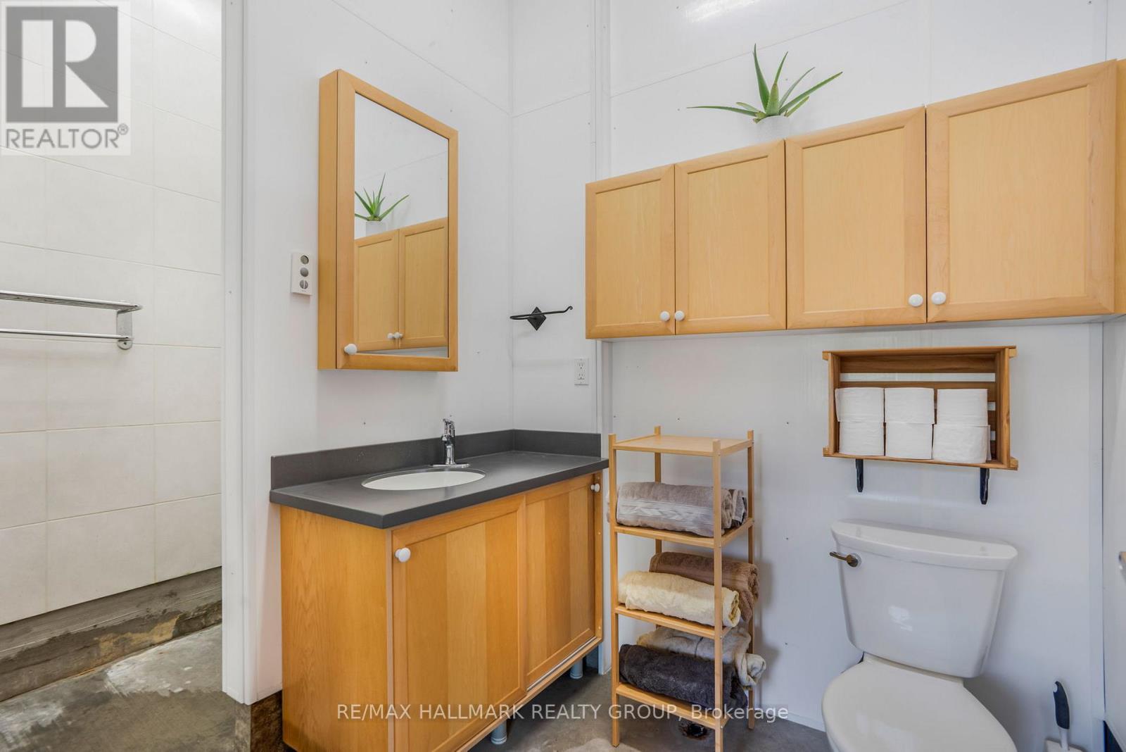 Photo 40 of 197 Boundary Road, Alfred And Plantagenet ON