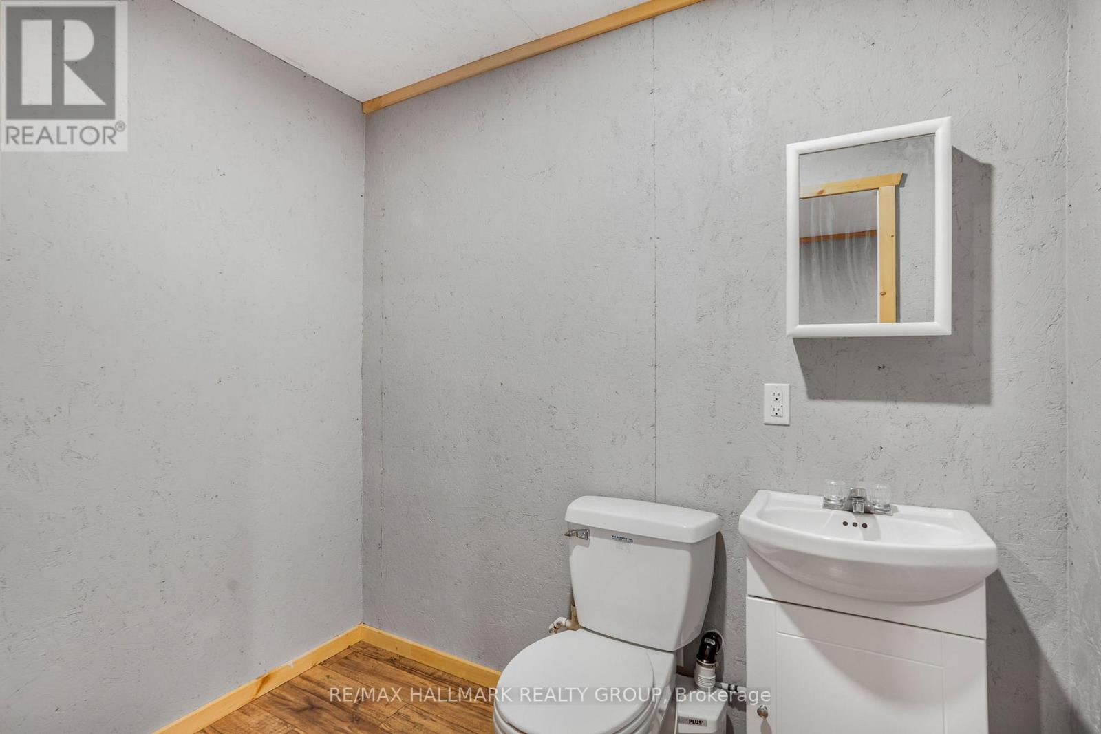Photo 12 of 197 Boundary Road, Alfred And Plantagenet ON