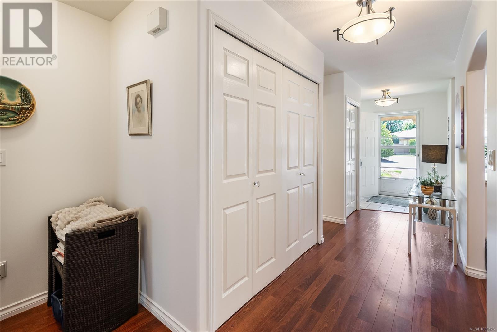 Photo 23 of 17 310 Pym St N, Parksville BC