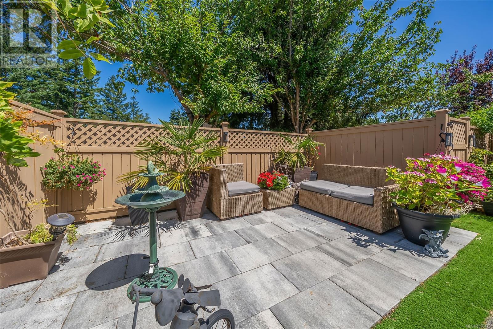 Photo 26 of 17 310 Pym St N, Parksville BC