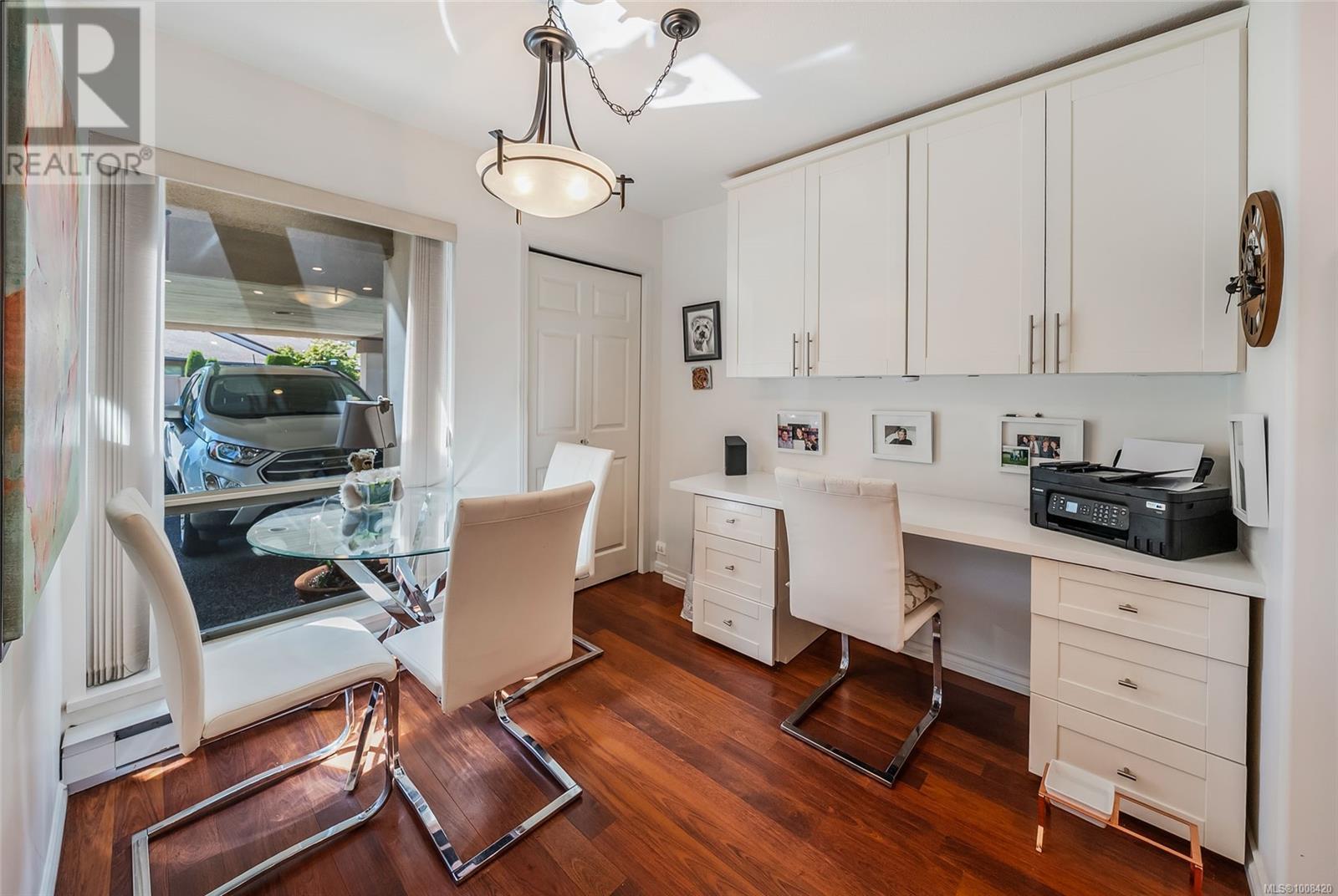 Photo 6 of 17 310 Pym St N, Parksville BC