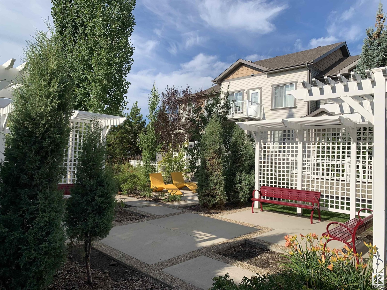 Photo 8 of 20 4850 Terwillegar Common Nw, Edmonton AB