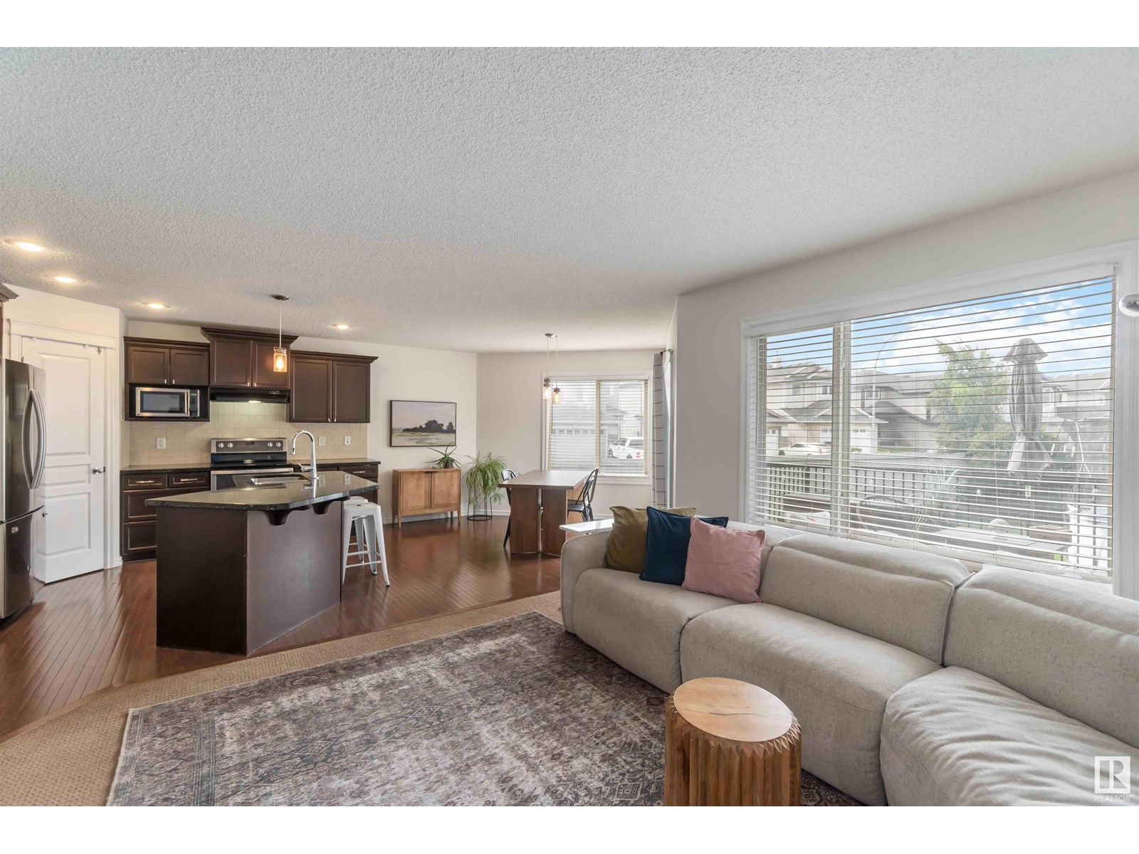 Photo 13 of 8403 179 Av Nw, Edmonton AB