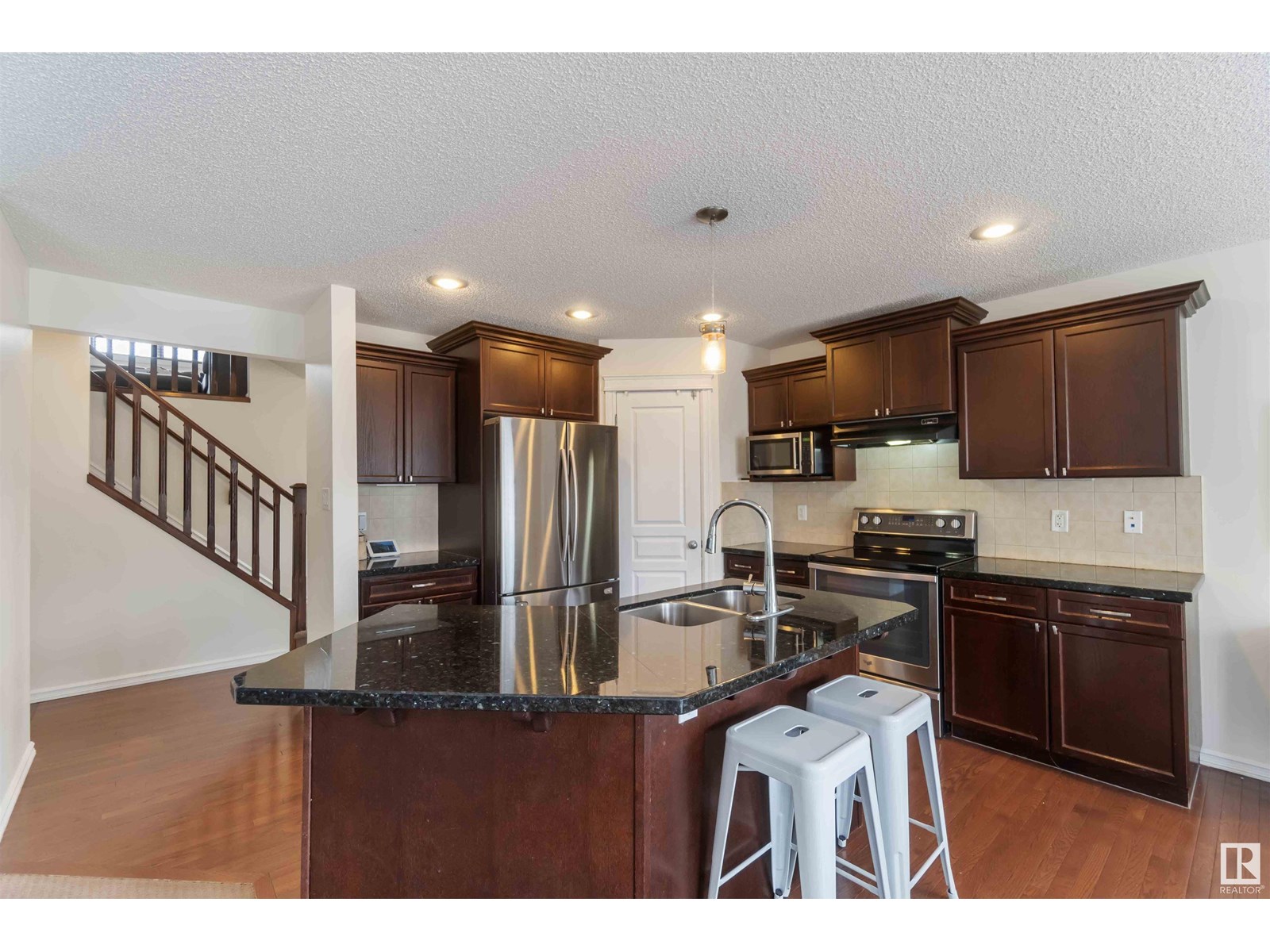 Photo 16 of 8403 179 Av Nw, Edmonton AB