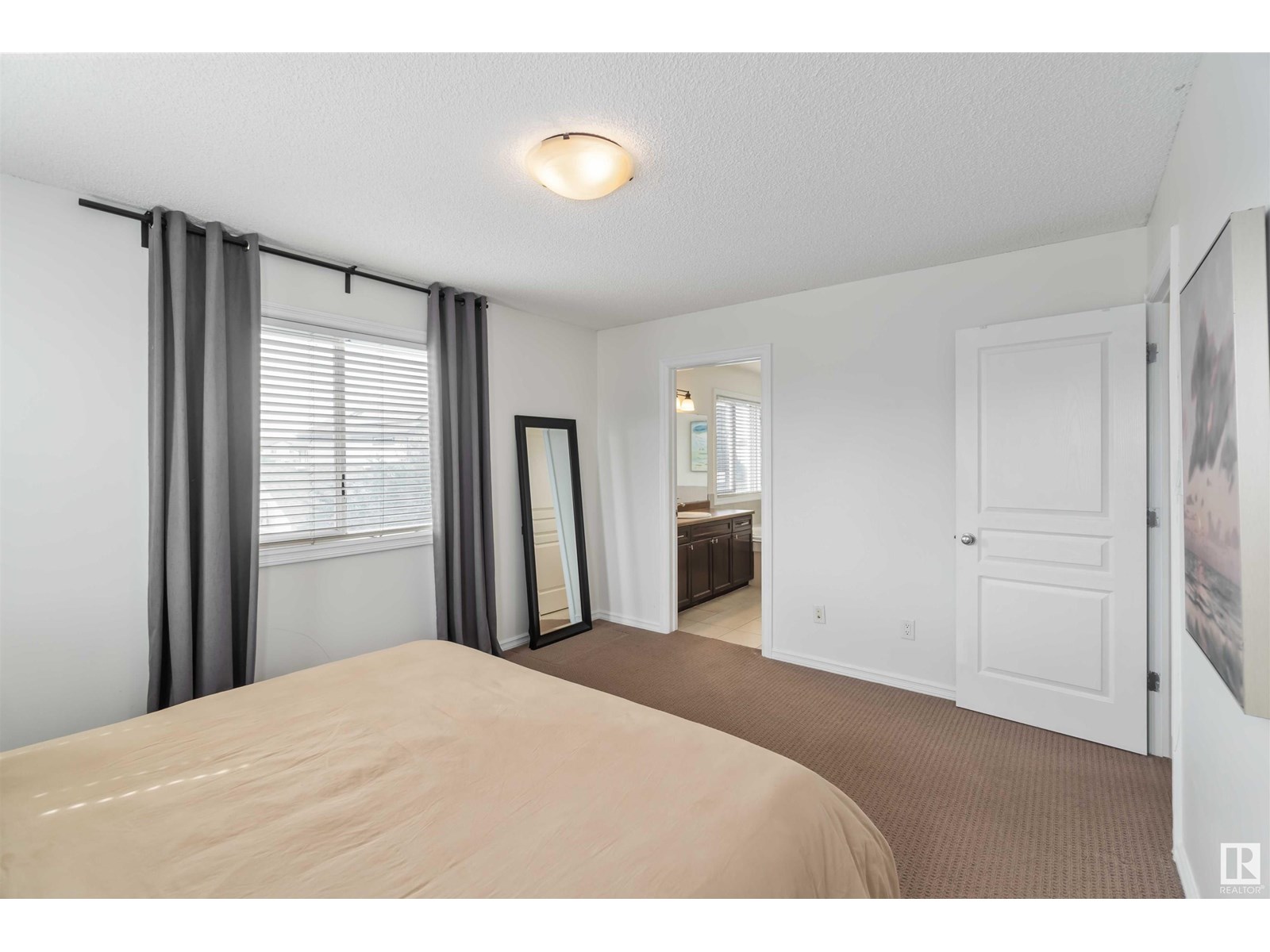 Photo 41 of 8403 179 Av Nw, Edmonton AB