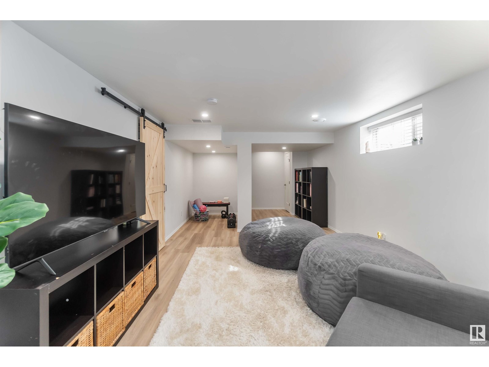 Photo 47 of 8403 179 Av Nw, Edmonton AB