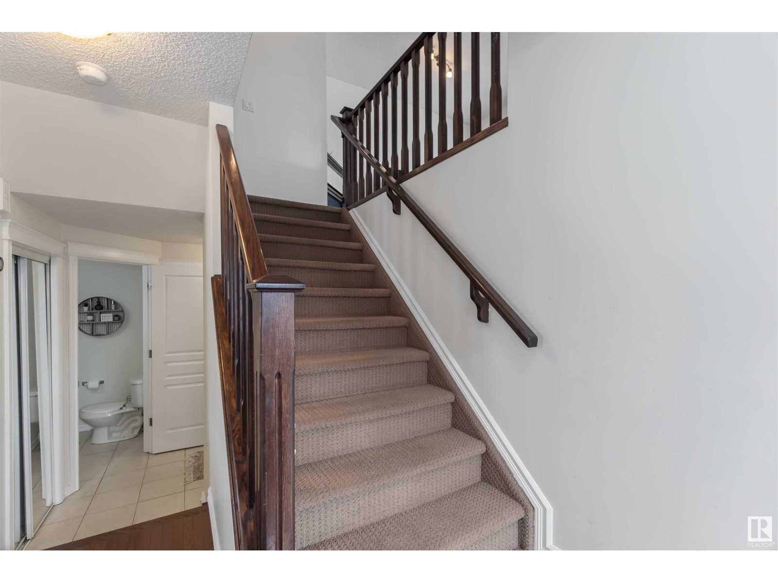 Photo 8 of 8403 179 Av Nw, Edmonton AB