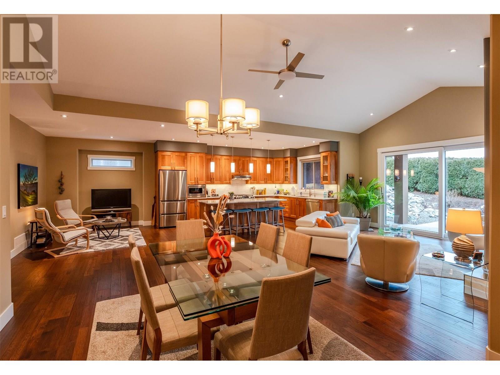29 6833 Meadows Drive, Oliver