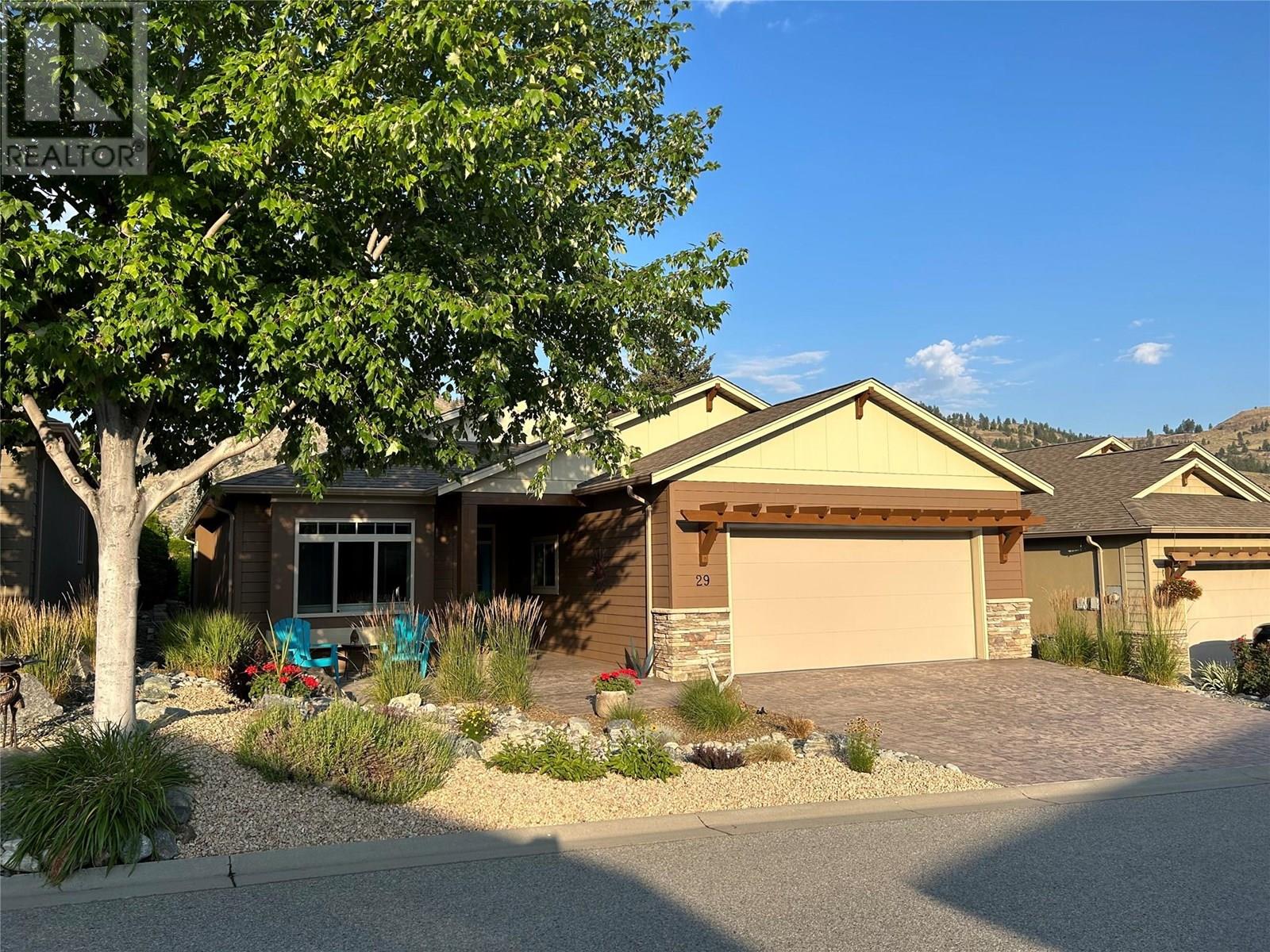 29 6833 Meadows Drive, Oliver