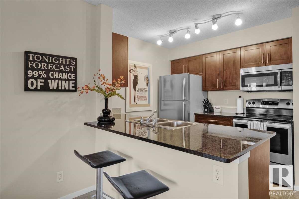 Photo 2 of 206 5370 Chappelle Rd Sw, Edmonton AB