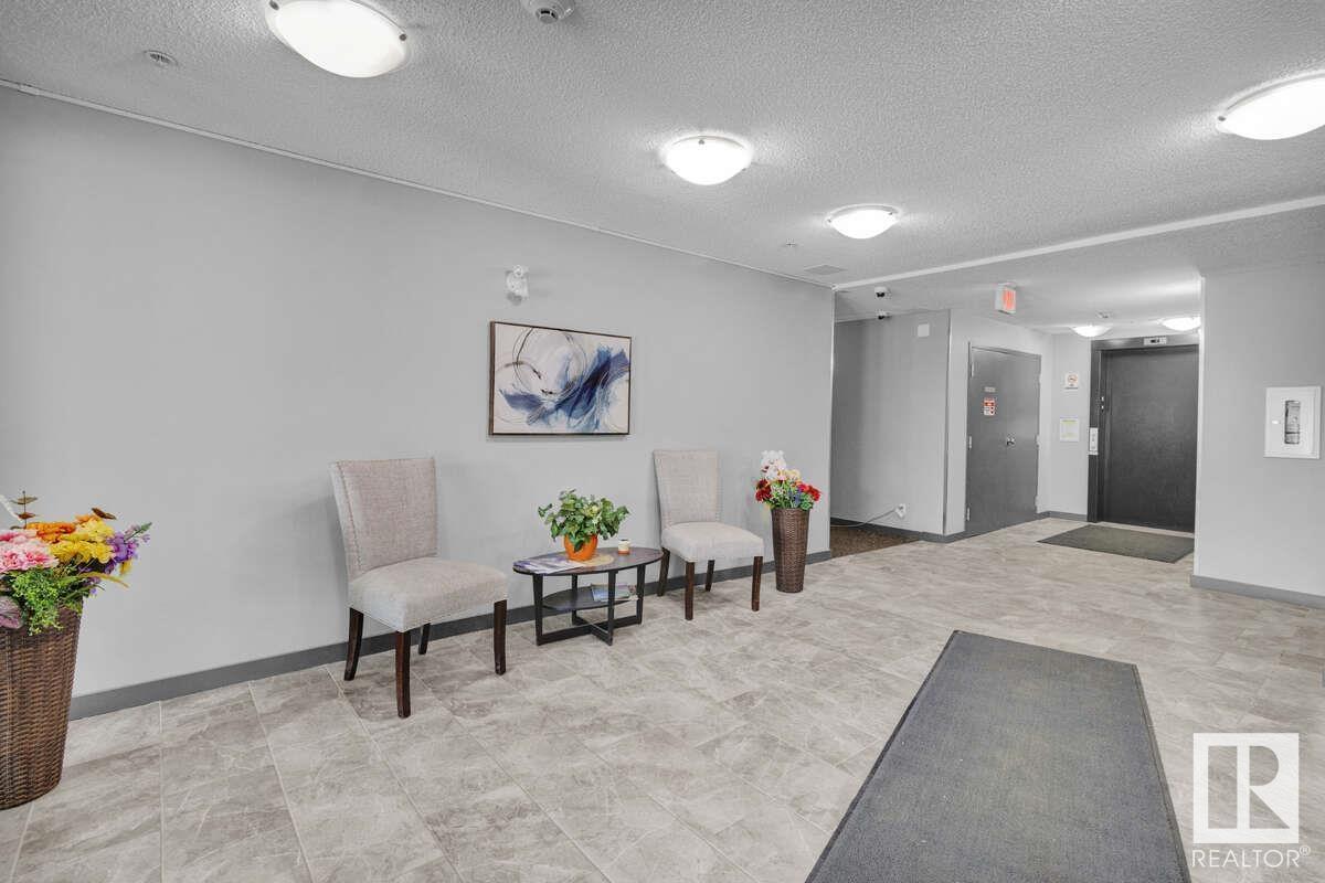Photo 8 of 206 5370 Chappelle Rd Sw, Edmonton AB