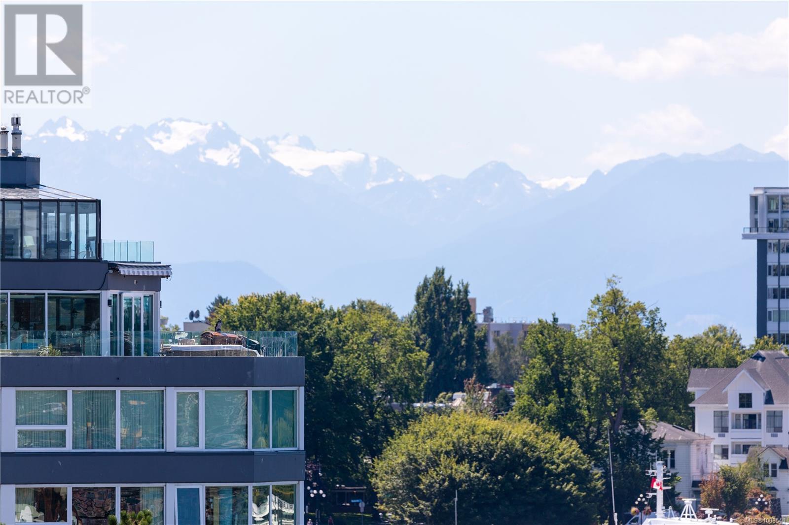M11 456 Pandora Avenue, Victoria