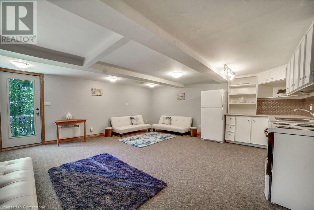 Photo 29 of 9 Lamb Court, Caledonia ON