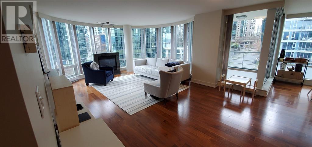 Photo 1 of 704 499 Broughton Street, Vancouver BC