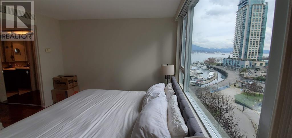Photo 13 of 704 499 Broughton Street, Vancouver BC