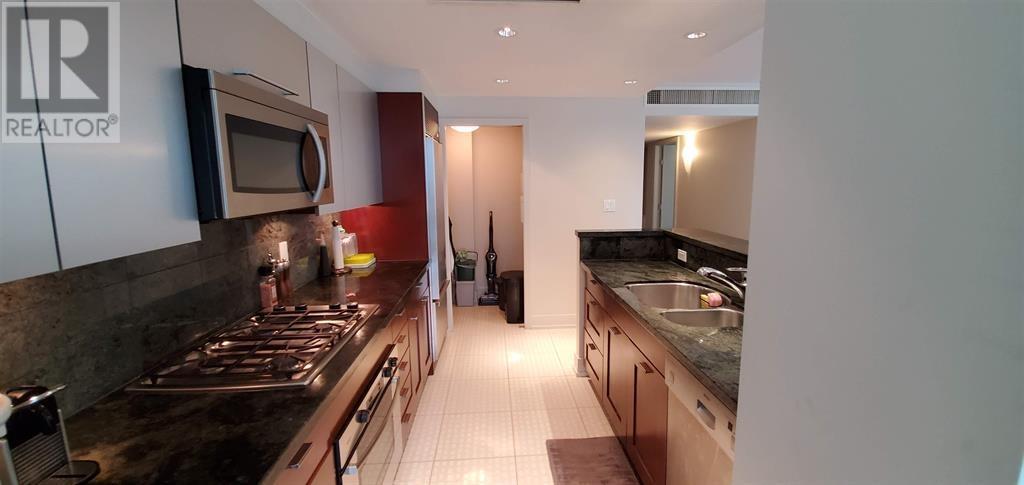 Photo 15 of 704 499 Broughton Street, Vancouver BC