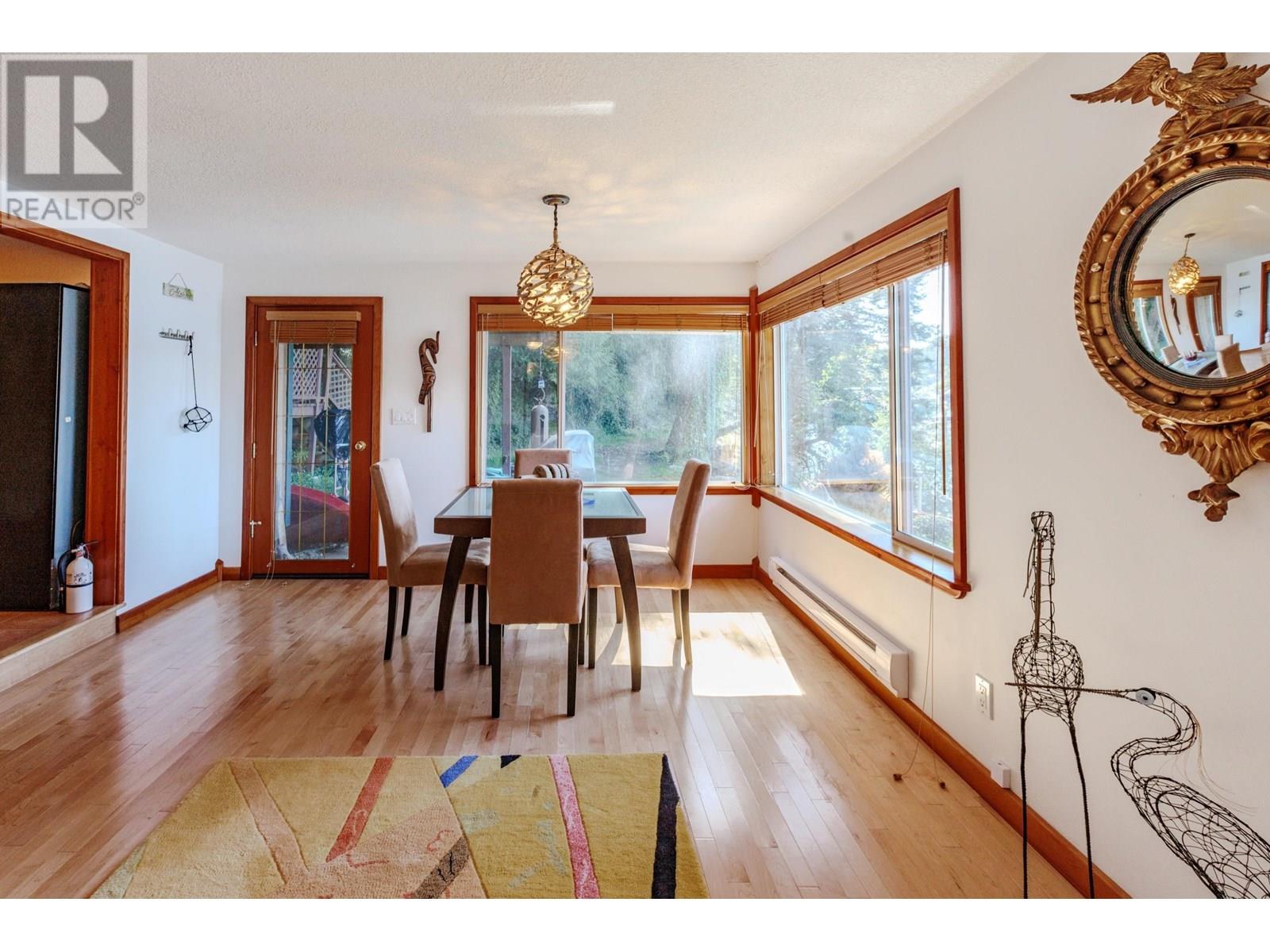 5446 SECRET COVE ROAD, Halfmoon Bay