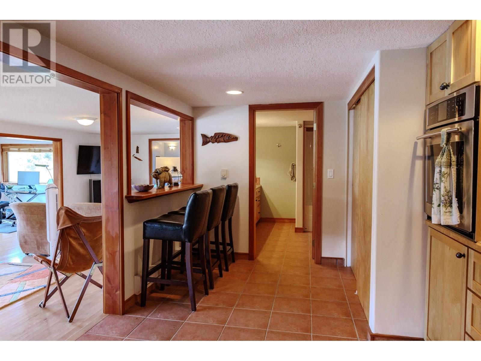 5446 SECRET COVE ROAD, Halfmoon Bay