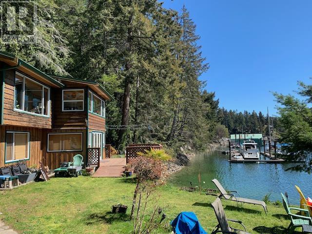 5446 SECRET COVE ROAD, Halfmoon Bay
