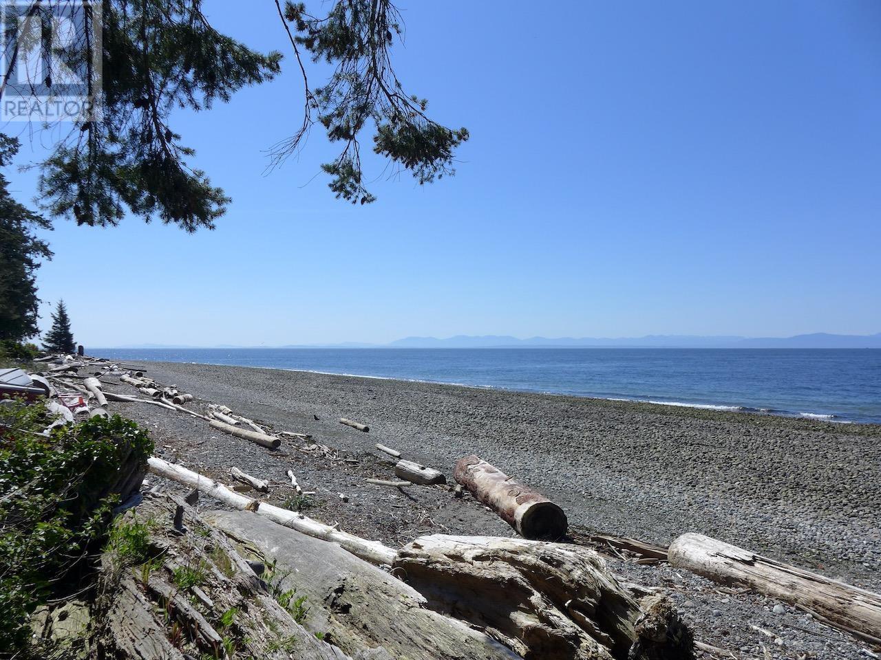 421 SOLAZ PLACE, Gibsons