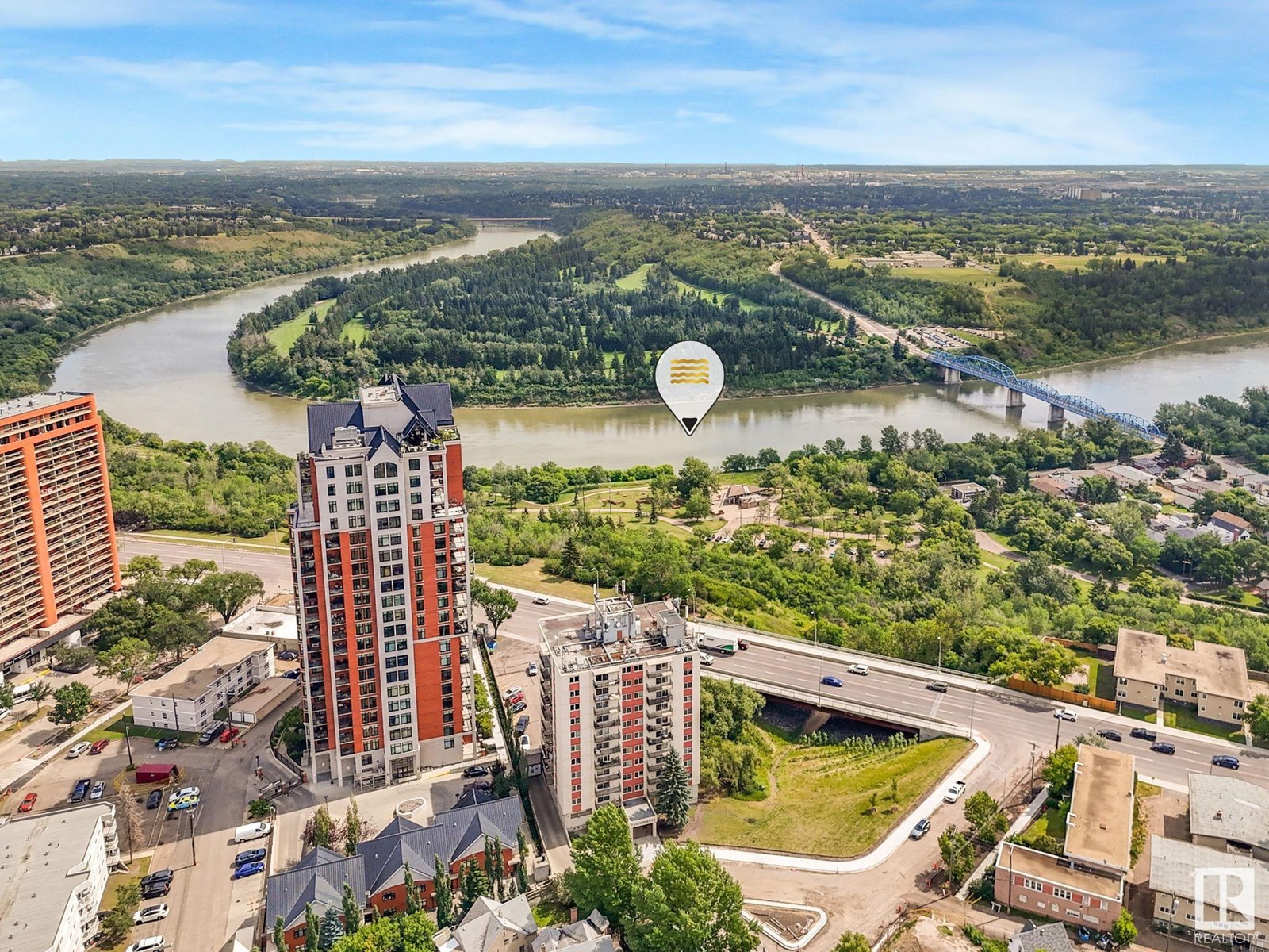 Photo 10 of Ph 4 9028 Jasper Av Nw, Edmonton AB