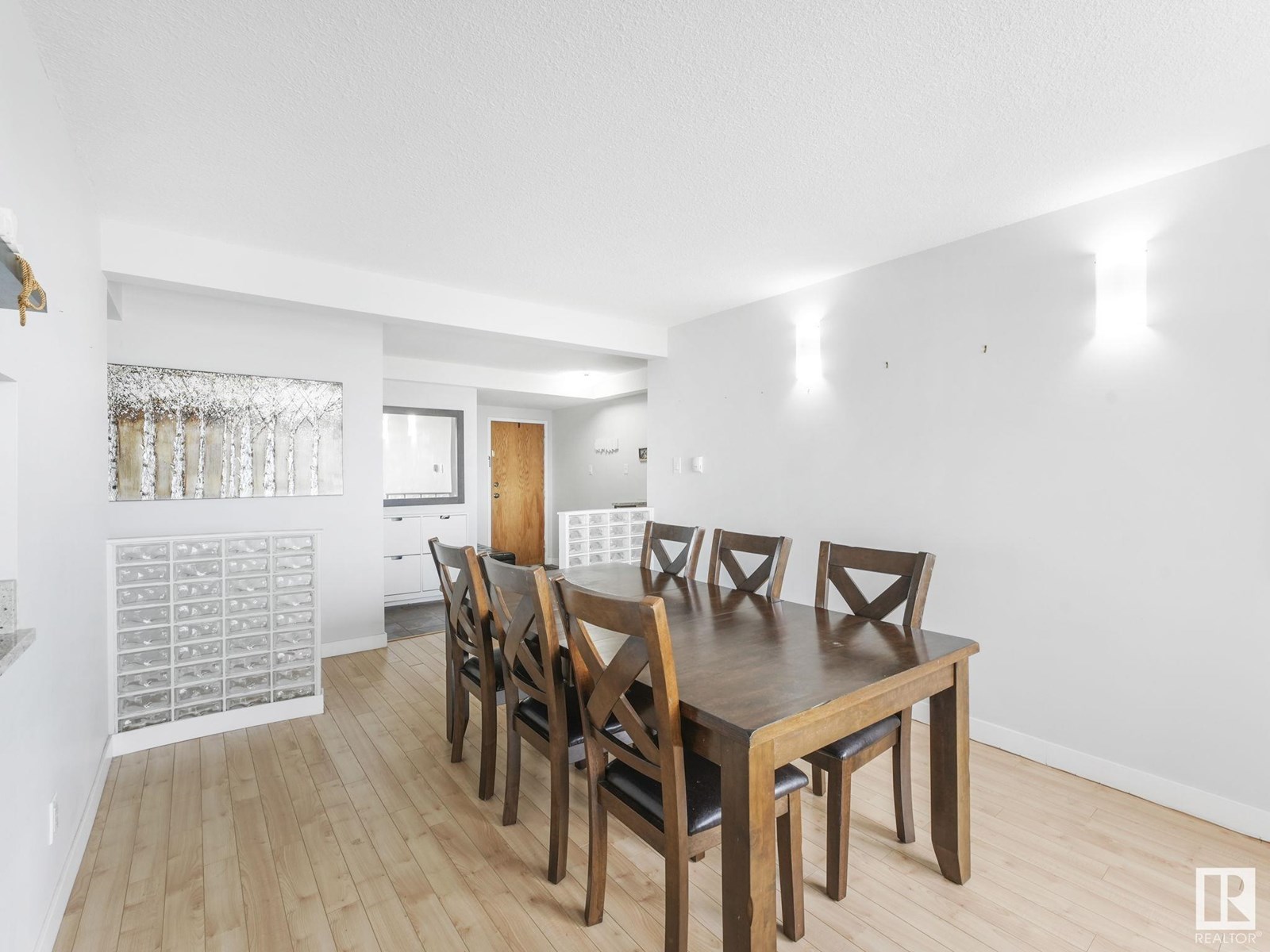 Photo 31 of Ph 4 9028 Jasper Av Nw, Edmonton AB