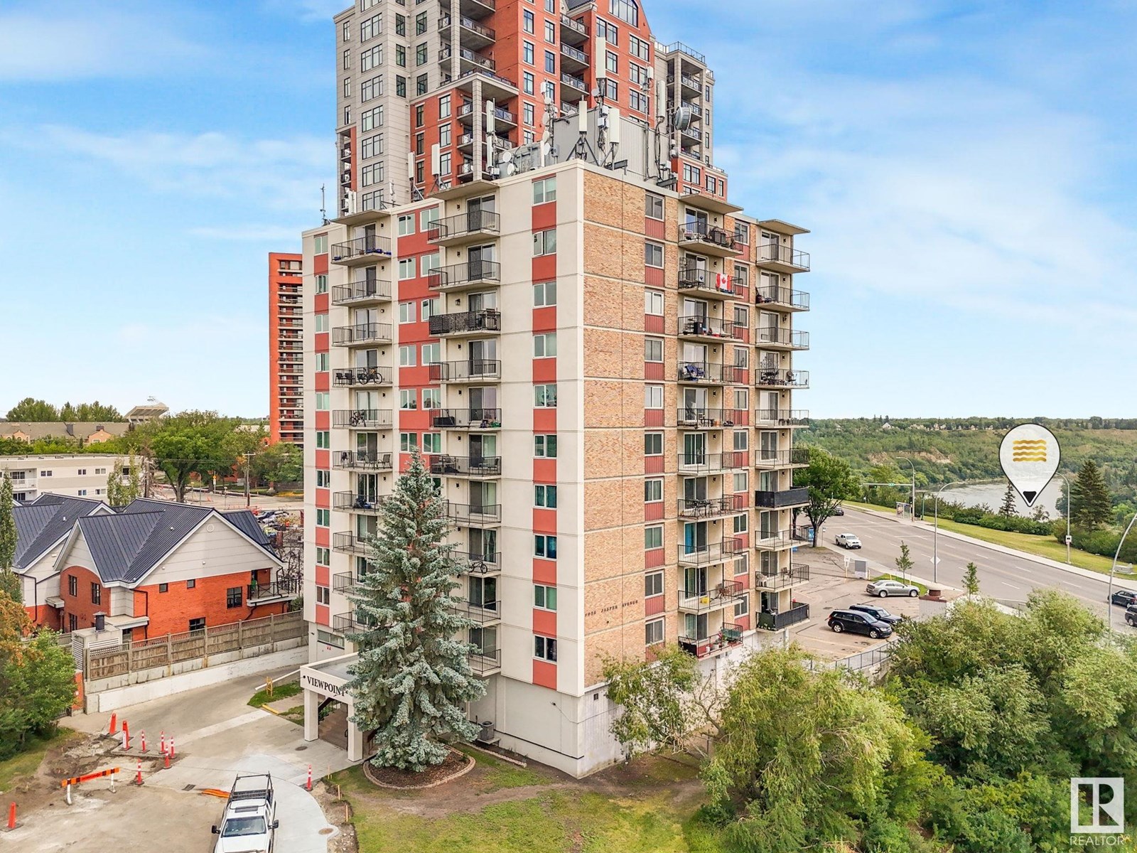 Photo 5 of Ph 4 9028 Jasper Av Nw, Edmonton AB