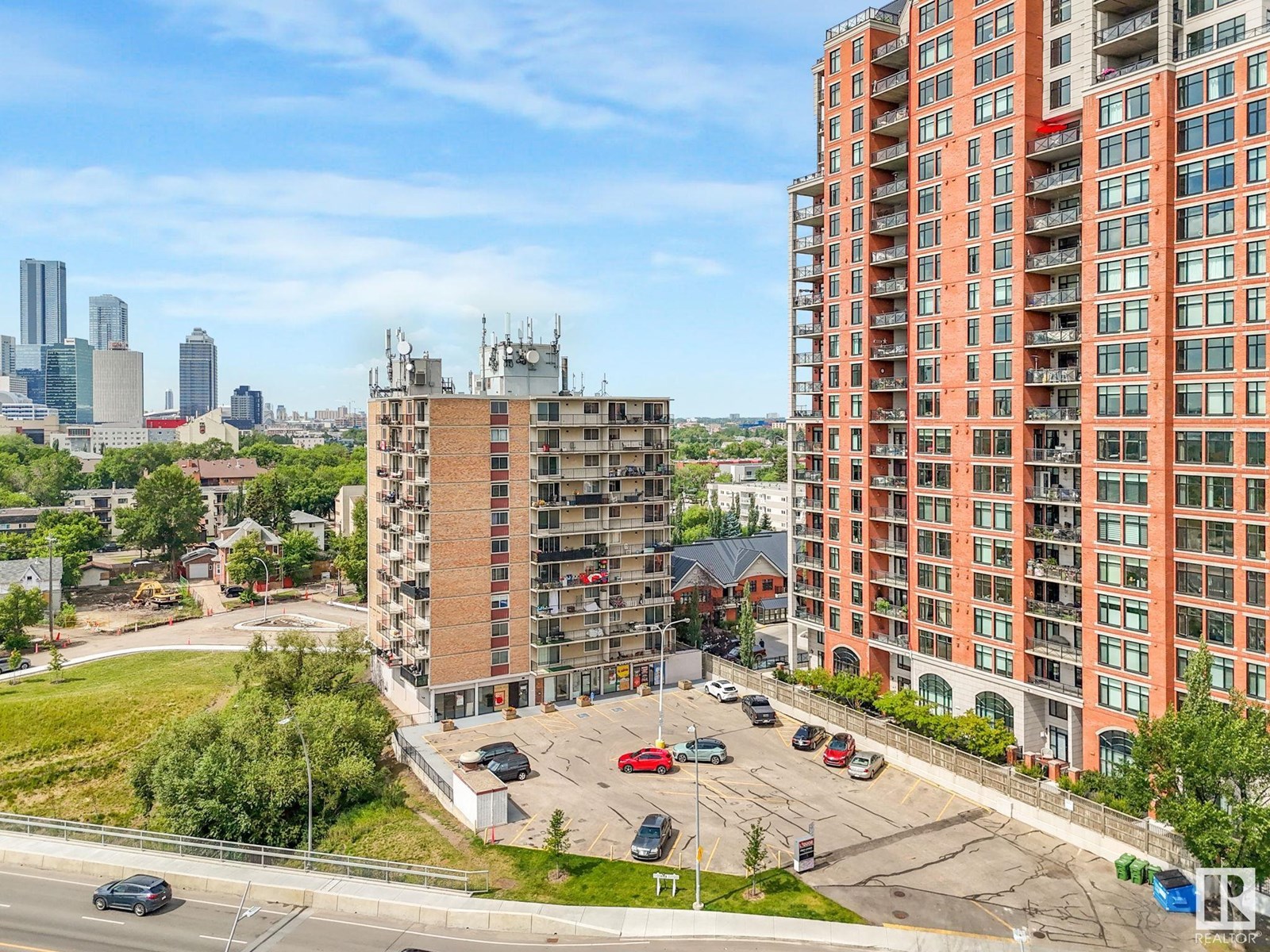 Photo 9 of Ph 4 9028 Jasper Av Nw, Edmonton AB