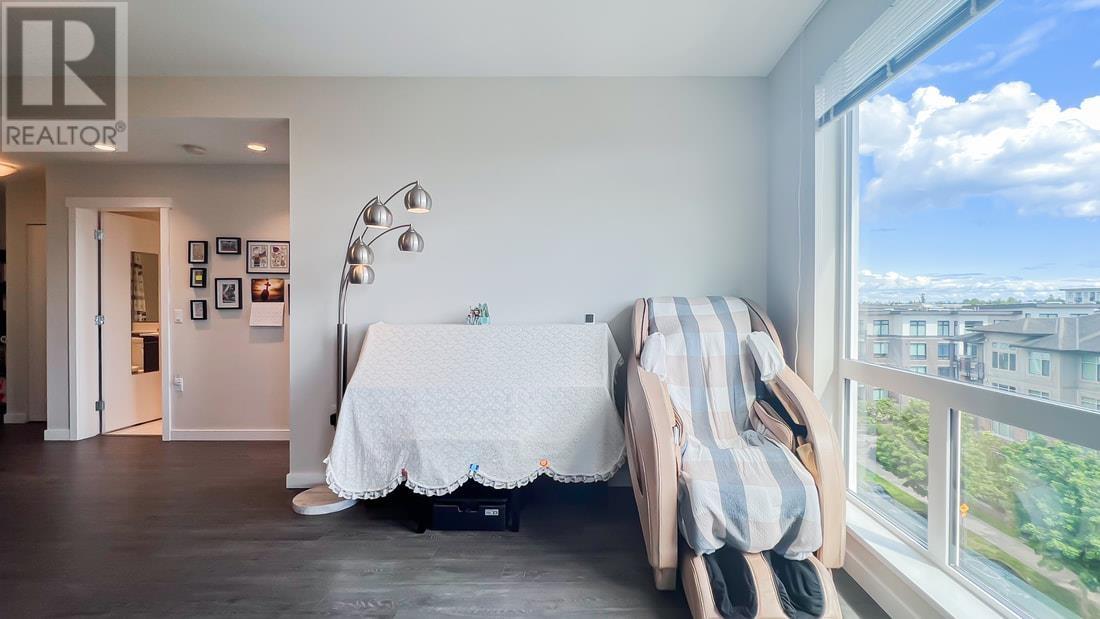 Photo 7 of 518 9233 Odlin Road, Richmond BC