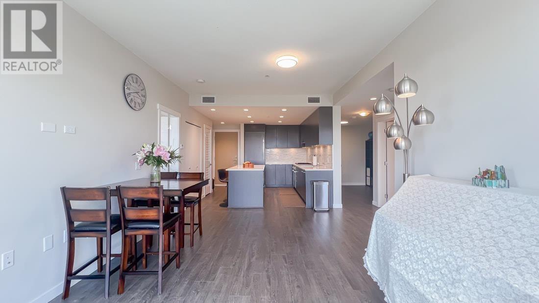 Photo 8 of 518 9233 Odlin Road, Richmond BC