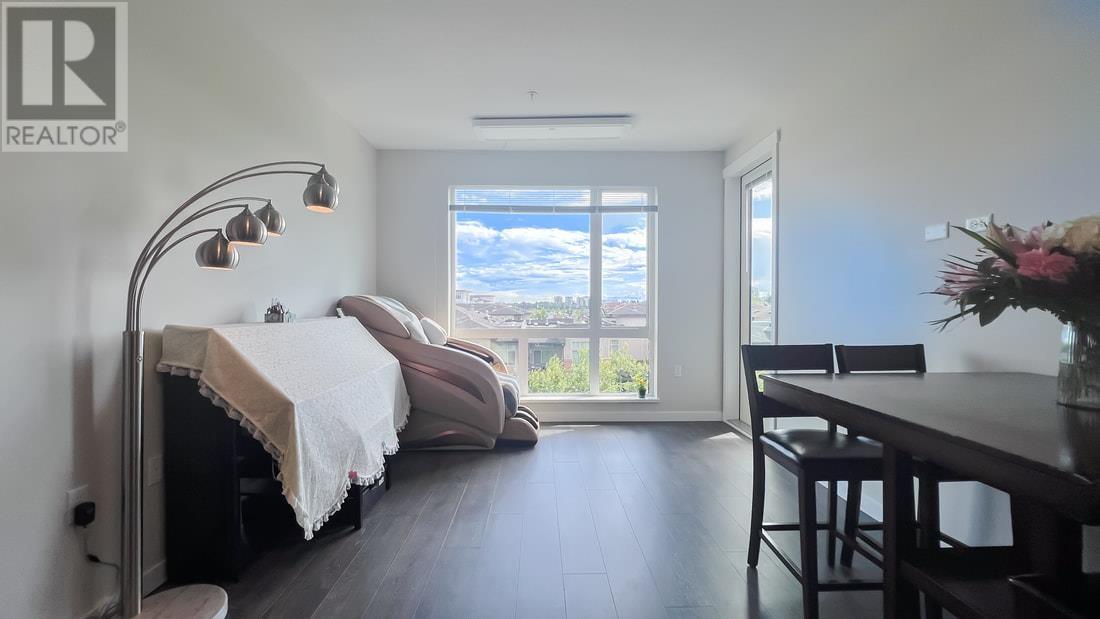 Photo 5 of 518 9233 Odlin Road, Richmond BC