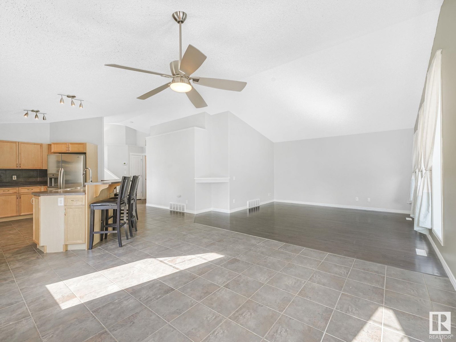 Photo 38 of 7804 5 Av Sw, Edmonton AB