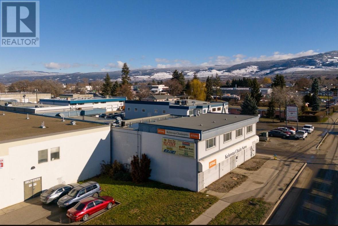 10 1060 Leathead Road, Kelowna
