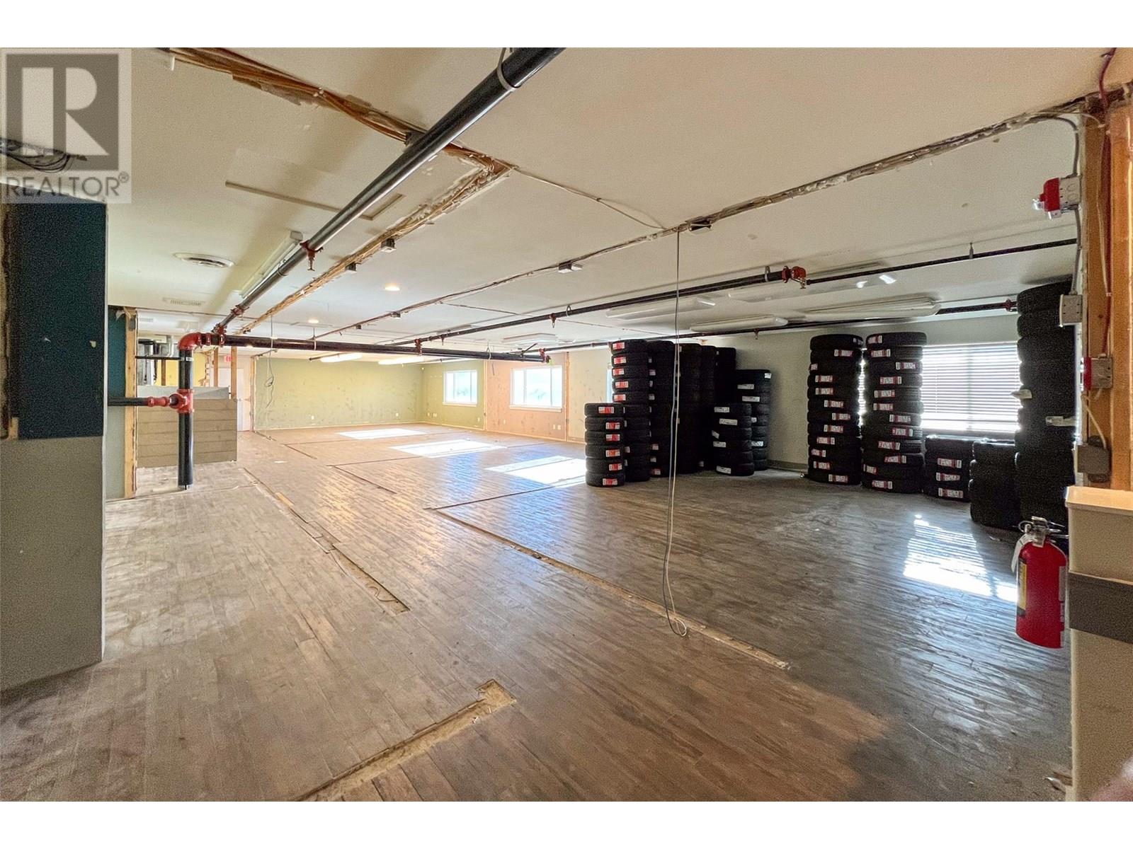 10 1060 Leathead Road, Kelowna